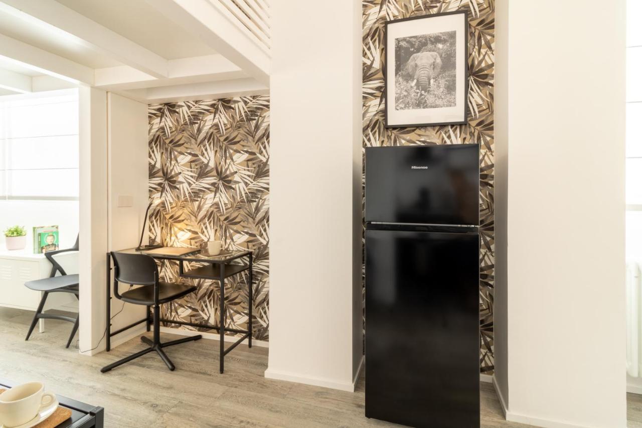 Navigli - Chic And Sophisticated Home In Милано Екстериор снимка