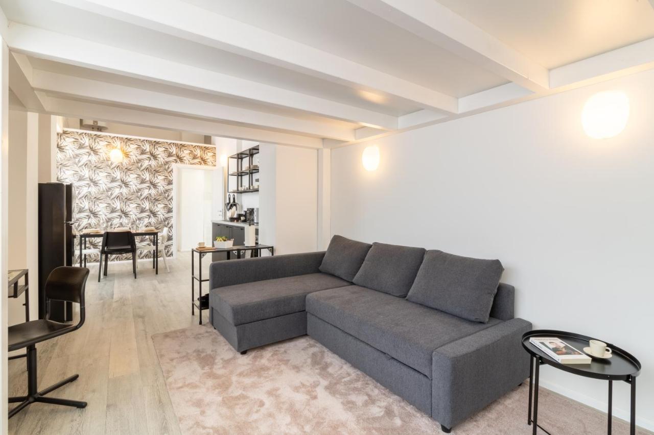 Navigli - Chic And Sophisticated Home In Милано Екстериор снимка