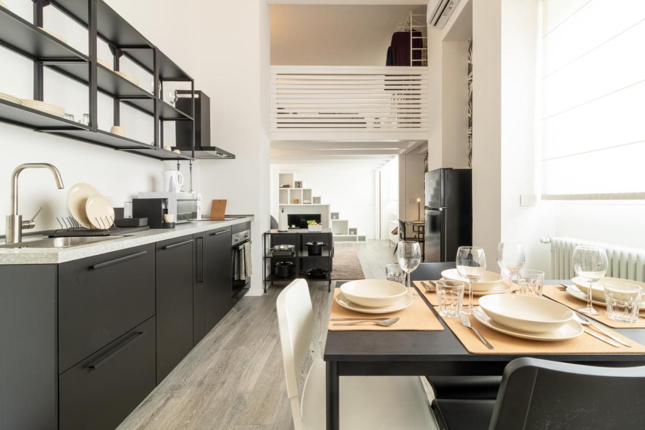 Navigli - Chic And Sophisticated Home In Милано Екстериор снимка